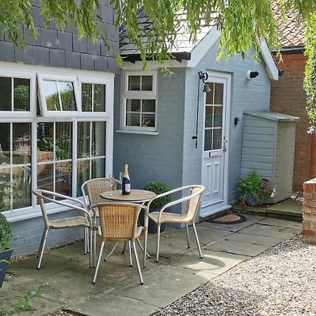 The Saddlery Holiday Cottage - Near Wolds And Coast North Thoresby Exterior foto